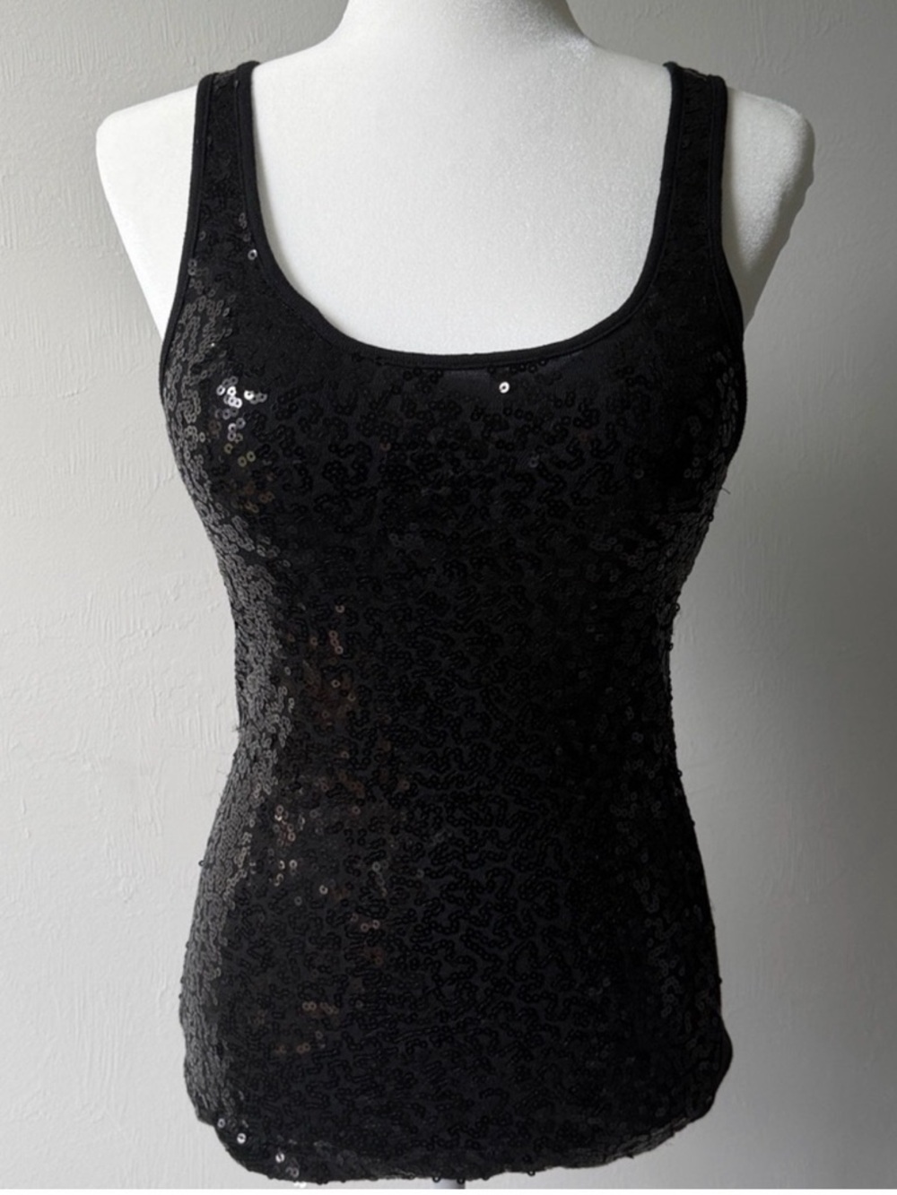 OLD NAVY Black Sequin Tank Top Women’s Size Small
